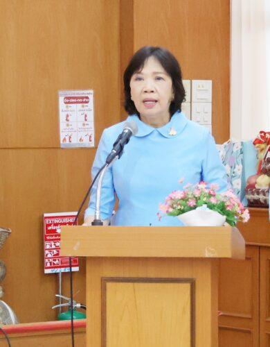 รองศาสตราจารย์ ดร.อัมพรพรรณ ธีรานุตร คณบดีคณะพยาบาลศาสตร์
