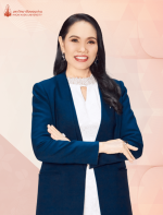 รศ.ดร.เพ็ญศรี เจริญวานิชรองอธิการบดีฝ่ายกิจการนักศึกษาและนวัตวณิชย์เลขานุการ